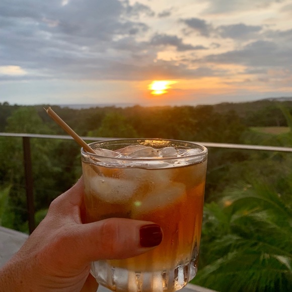 Meet your Posher, Sharon - Picture 1 of 1